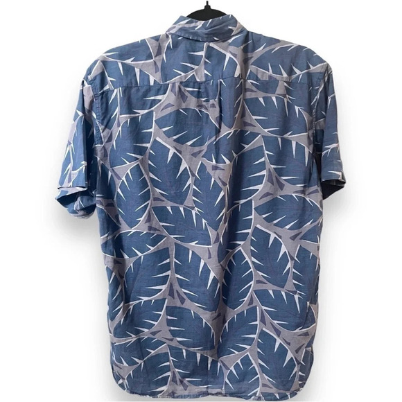 J. Crew Mens Quarter Button Down Gray Chambray Light Weight Shirt, Size Medium, - Picture 4 of 4